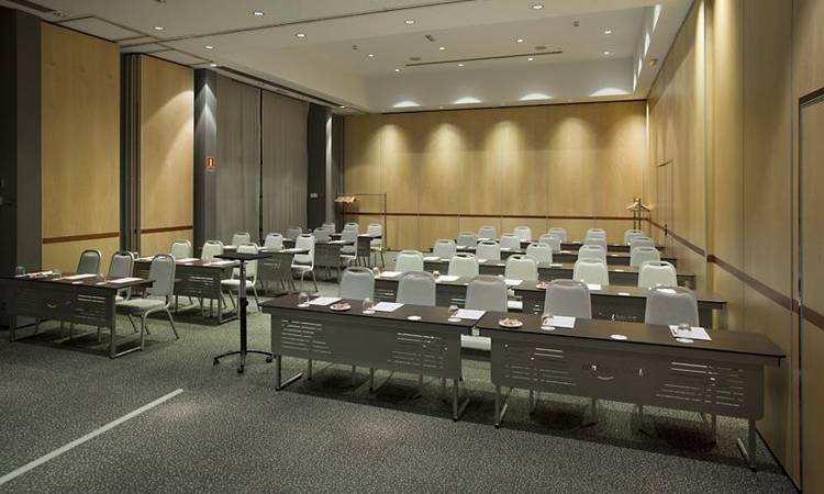 Sala Consejo 2 Hotel ILUNION Pío XII Madrid Sala Consejo 2 Hotel ILUNION Pío XII Madrid