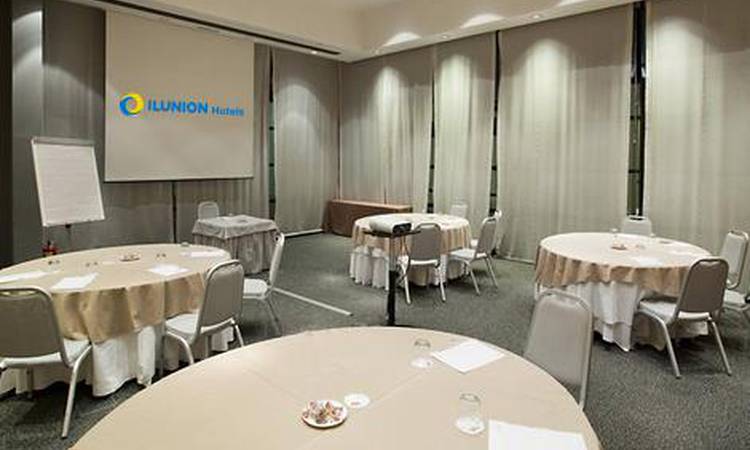 Sala Fórum 2 Hotel ILUNION Pío XII Madrid Sala Fórum 2 Hotel ILUNION Pío XII Madrid